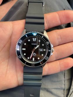 Casio dive 200m w/screw down crown