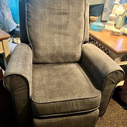 Recliner Set