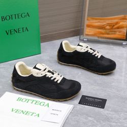 B.ottega Veneta size 4-11