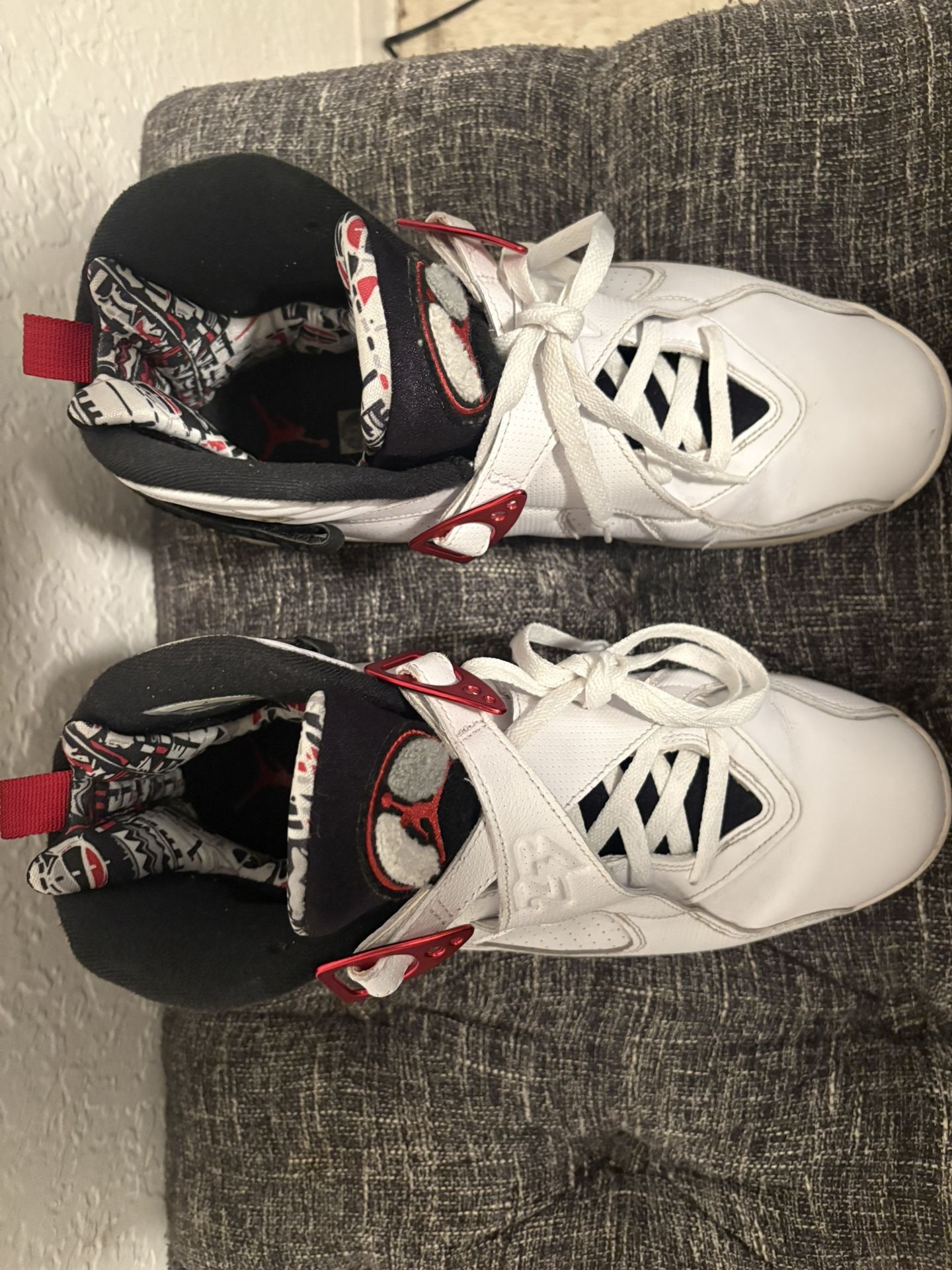 Jordan 8 Retro