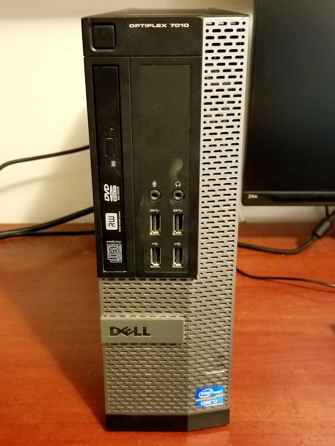 DELL OPTIPLEX 7010 SFF DESKTOP COMPUTER - I7, 256GB SSD, 16GB RAM,... PERFECT FOR WORK AT HOME OR STUDENT HOME SCHOOLING & DISTANCE LEARNING