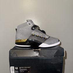 Brand New Air Jordan “Trophy Room” XVII With T-Shirt