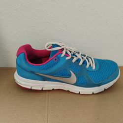 Nike Lunarlon Sneakers Size 11 Womens