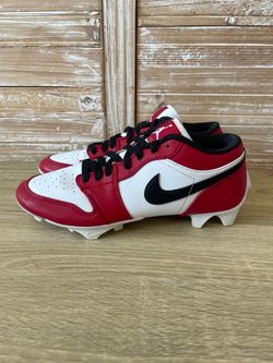 Nike Air Jordan 1 Low TD Men’s Size 7.5 Football Cleats Chicago White FJ6245-106  Pre owned but in good shape. Look at pictures for further details an