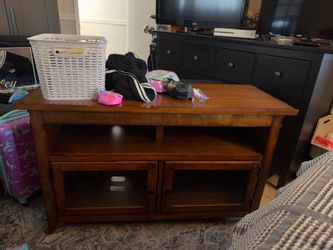 1 entertainment center 1 bedside table