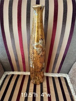 Gold vase
