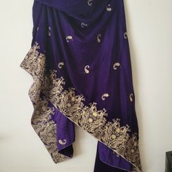 Velvet Shawl