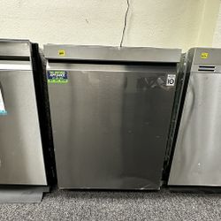 New Samsung Dishwasher 