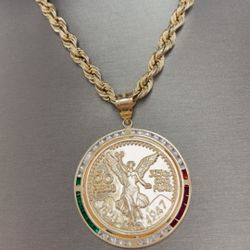 14k Medalla de Centenario Con Cadena. 