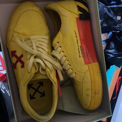 Off White