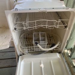 Dishwasher 