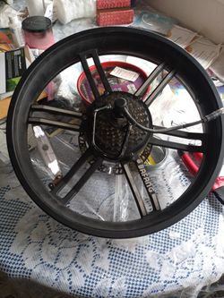 20"Wheel 750 Motor Selling Because Didn't Fit My Bike $450 Or Best Offer 