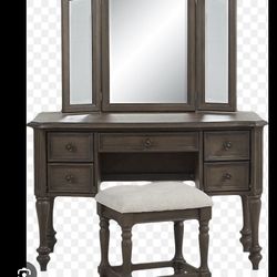 Bedroom Set
