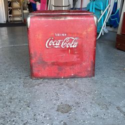 Vintage Classis Coca Cola Cooler