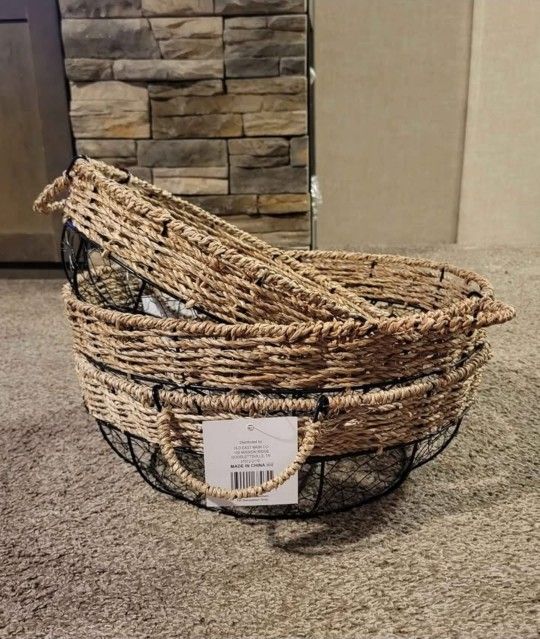 Decorative Basket Set NWT