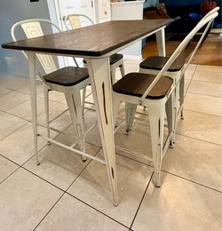 Table and 4 chairs