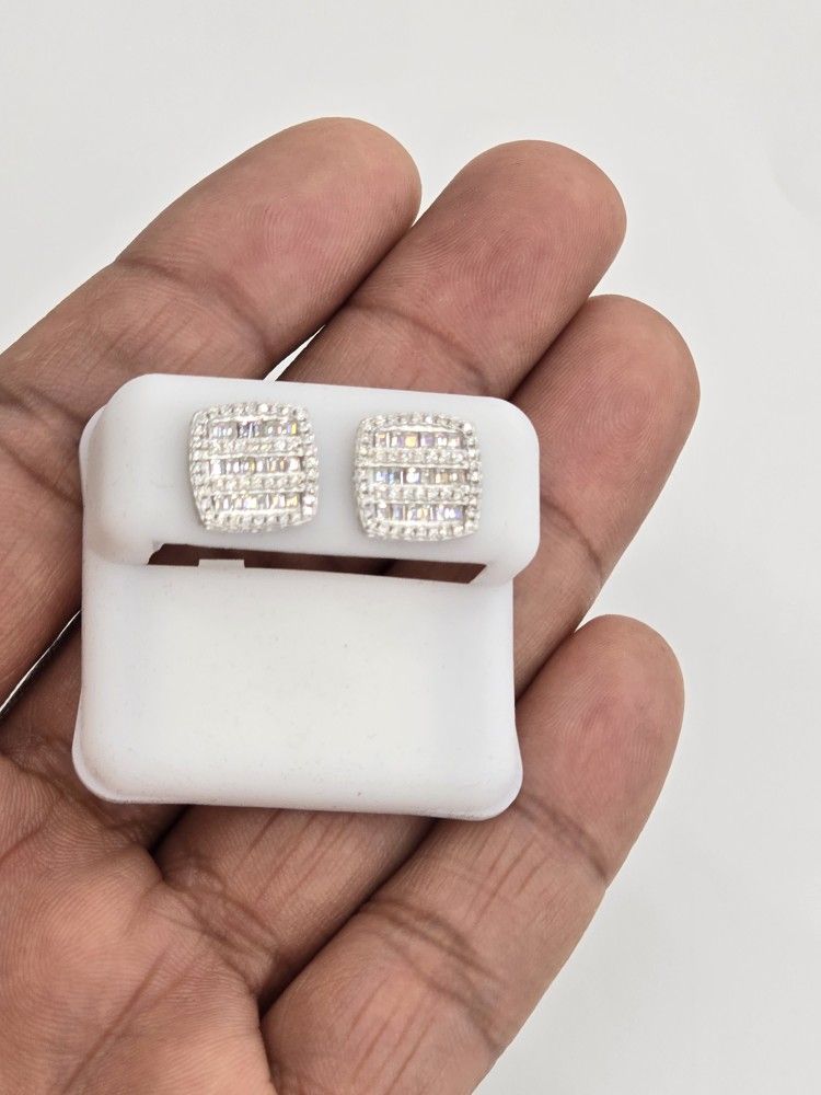 925 Sterling Silver Moissanite Diamond Stud Earring 