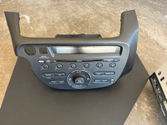 Stock radio for 2012 Honda Fit Sport