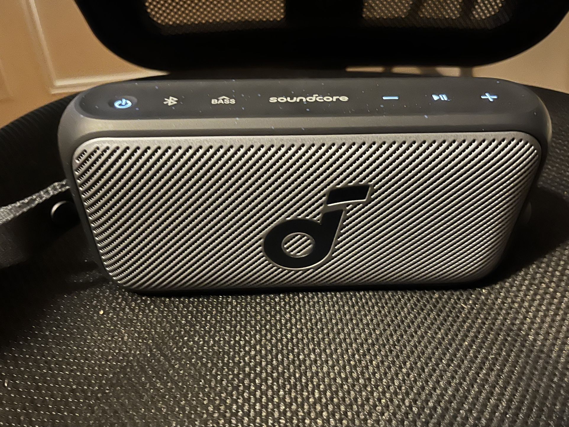 Soundcore Motion 300