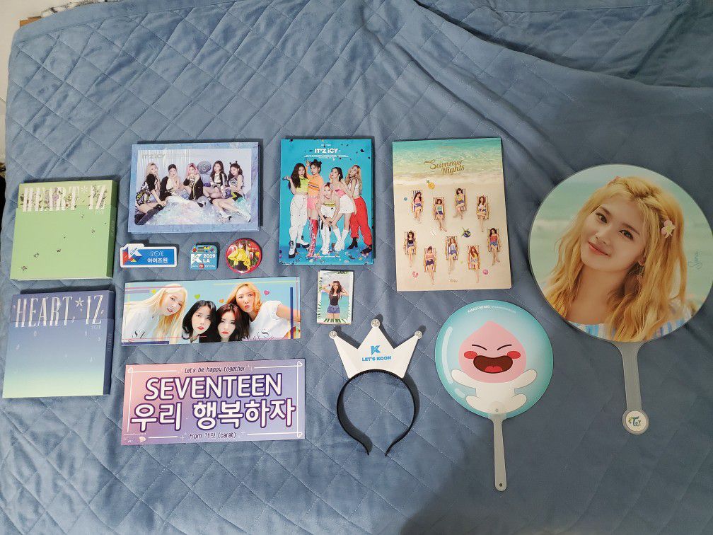 Sell All KPOP MERCH FOR $120