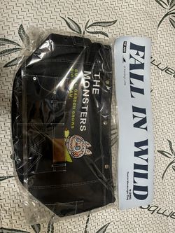 Labubu THE MONSTERS FALL IN WILD SERIES-Denim Apron Bag