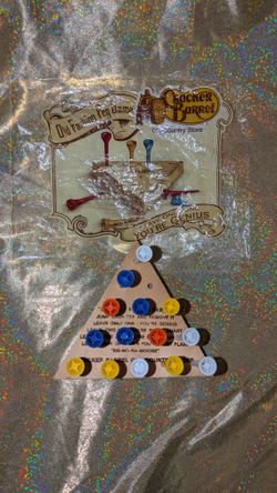 Cracker Barrel Peg Game  NIB