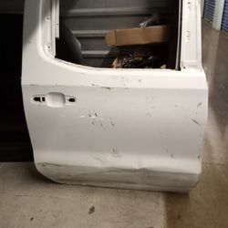 2019 Silverado Z71 Right Rear Door  Some Damage