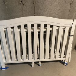 Baby Crib 
