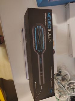 Nero sleek smoothing hot brush