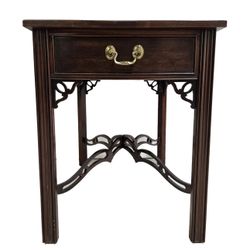 Ethan Allen end table/side table 