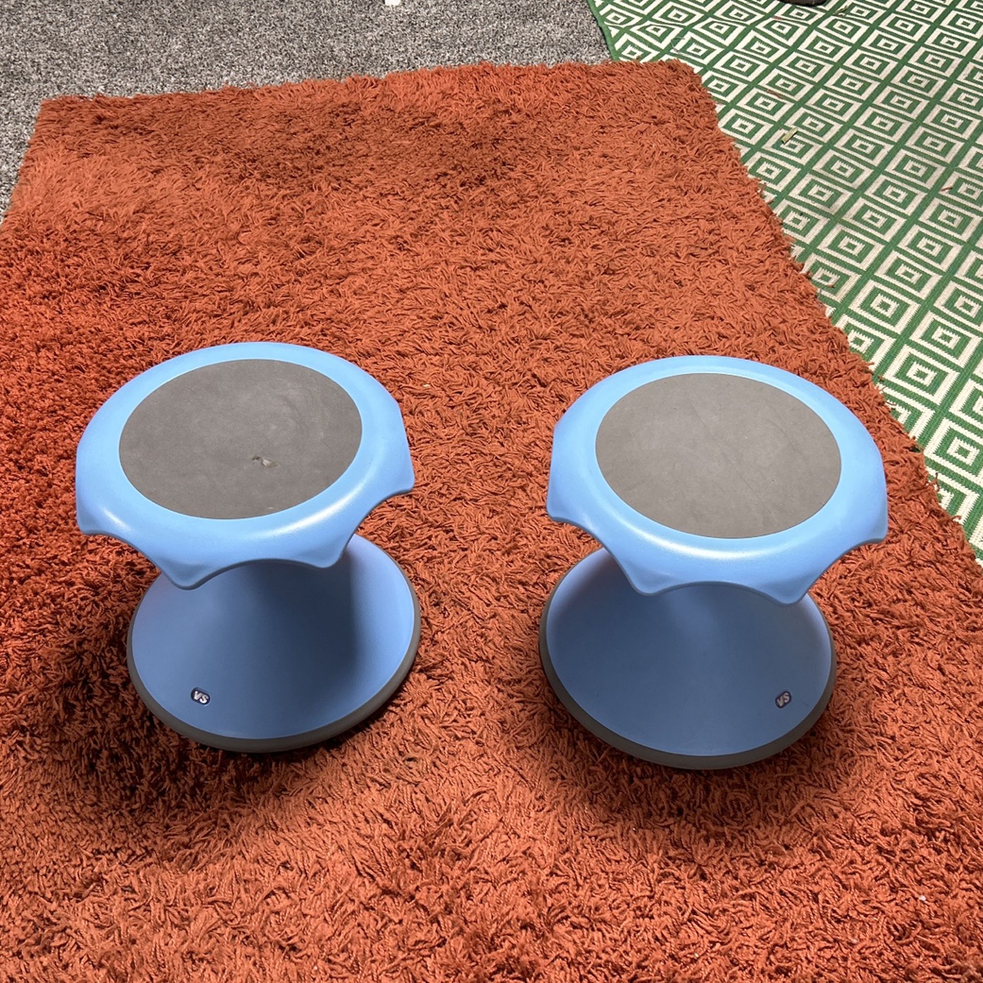 Hokki Stool, Flexible Ergonomic Seating Kids and Adults, 12" Seat Height, Light Blue