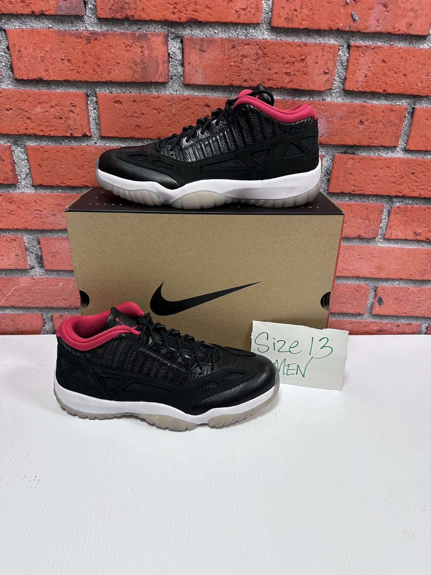 Jordan 11 low IE “Bred” size 13 Nike Air Jordan 11 Low IE  main image 3