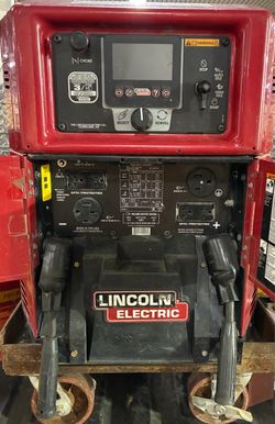 Lincoln Electric Ranger 330MPX  welder