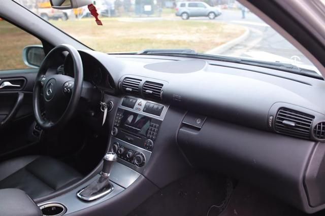 2005 Mercedes-Benz C-Class
