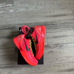 Size 9 men Nike Kobe 6 Protro