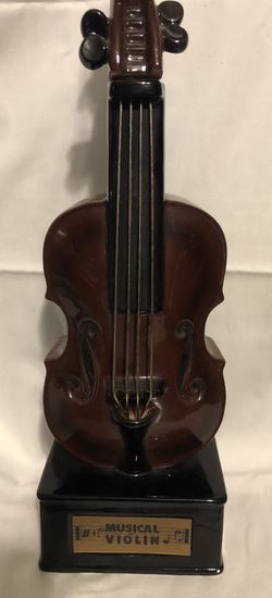 Musical Violin decanter