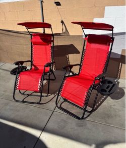 2/ Chair with Sunshade and Drink Tray - Red