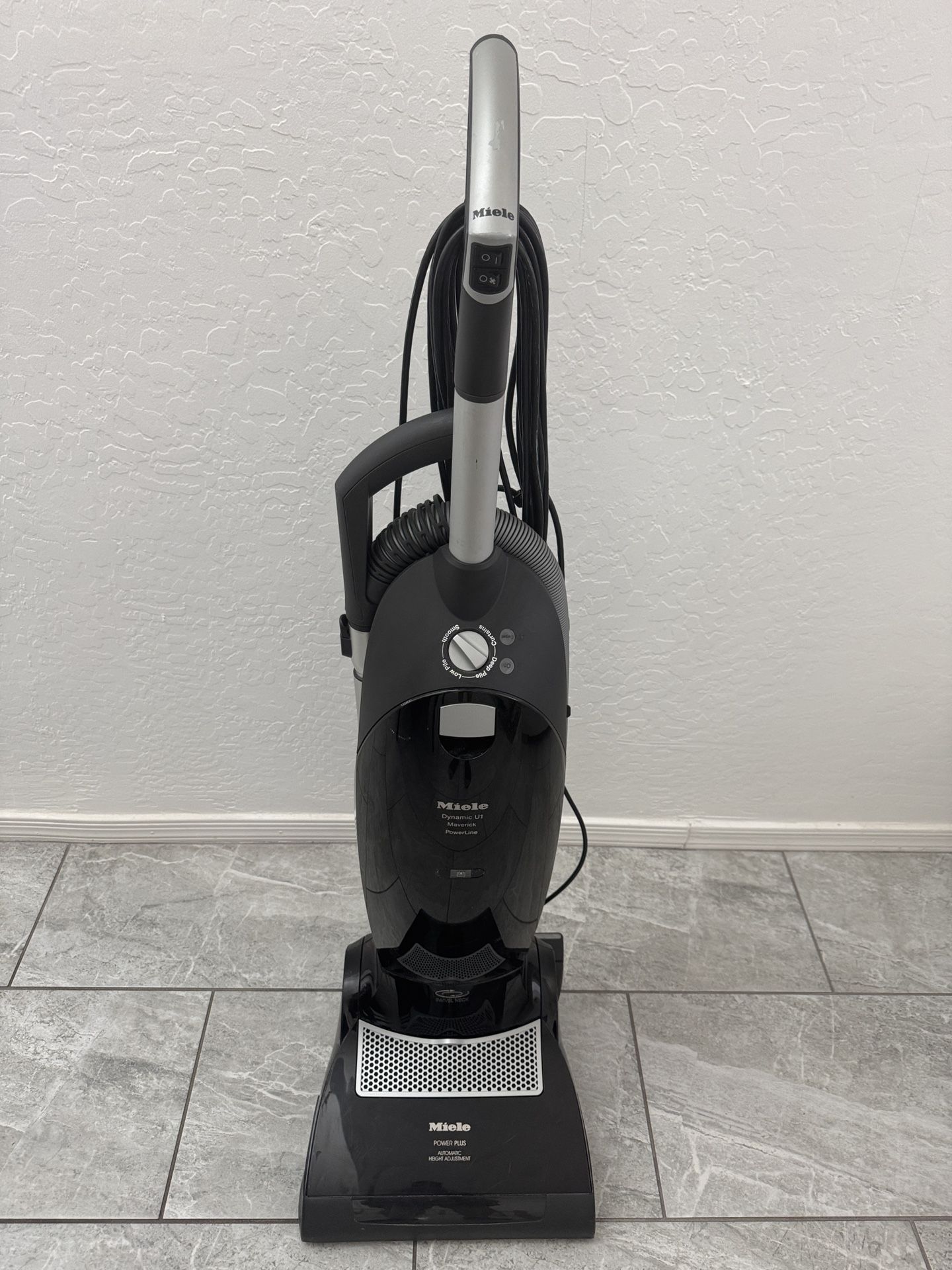 Miele Dynamic U1 Maverick Powerline