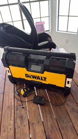 Dewalt tough system music cordless Bluetooth radio speaker battery charger