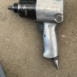 Central Impact Wrench