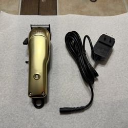 Alpha Clipper