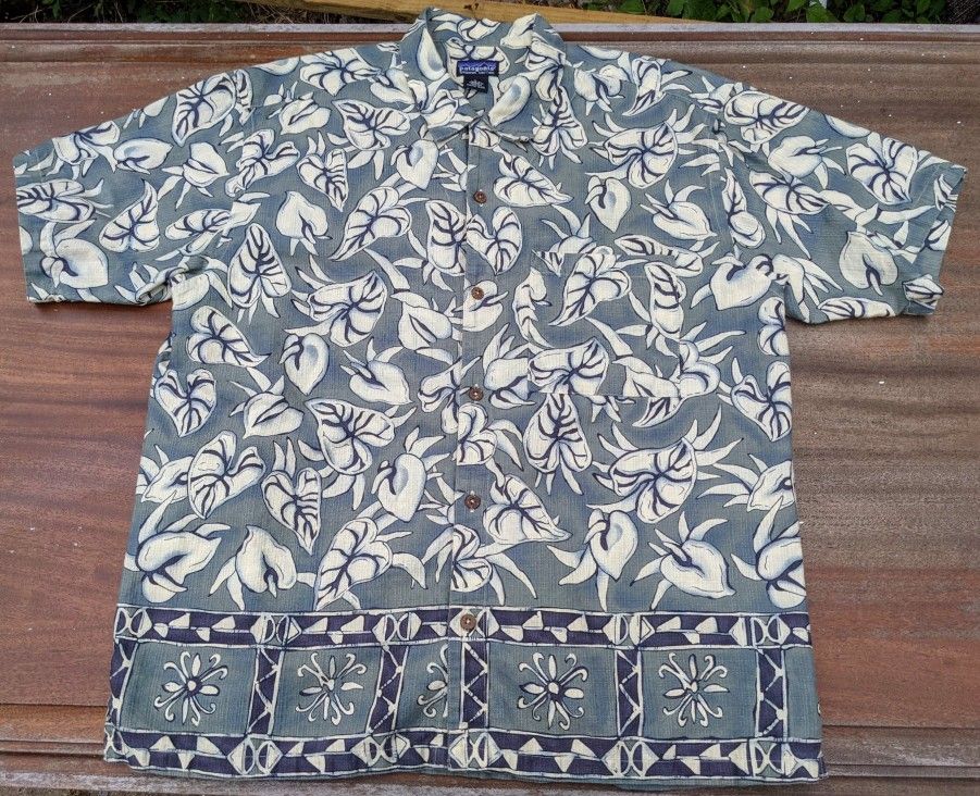 Vintage '90s Patagonia Short Sleeve Button Up Men's Size XL $65 O.B.O.