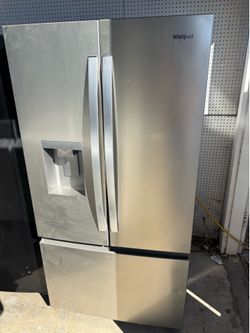 Whirlpool French door fridge with 90 day warranty only $799