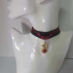 Handmade Pretty Choker Black And Red