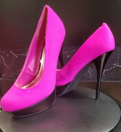 Anne Michelle fusia and black platform heels