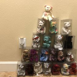 MASSIVE BEANIE BABY COLLECTION