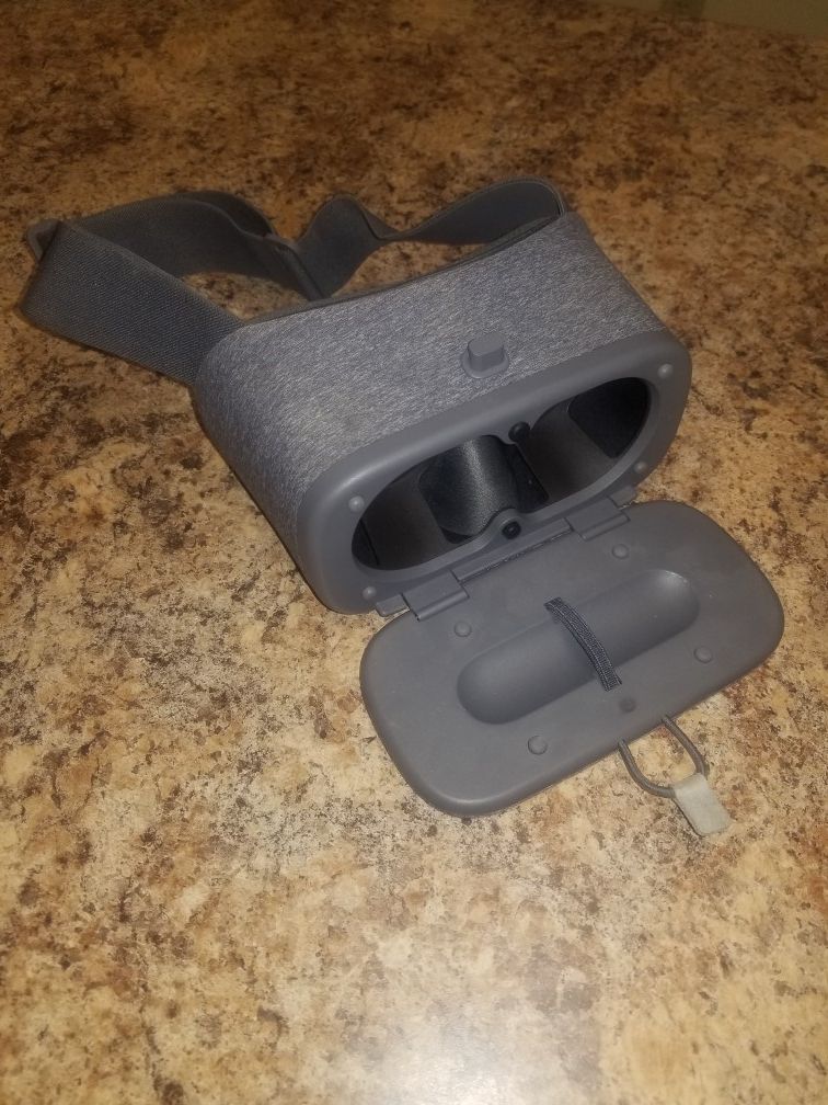 Google Daydream View