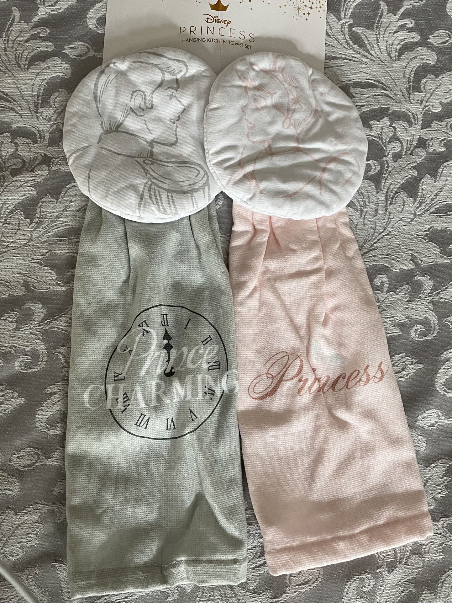 Disney Prince and Princess Hanging Kitchen Towel Set NWT