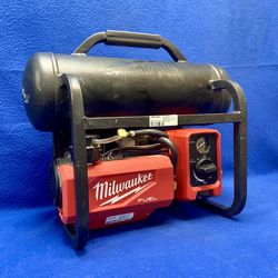 Milwaukee 2840-20 M18 Fuel 18-volt Lithium-ion Brushless Cordless Compact compressor W/ Battery 11046590