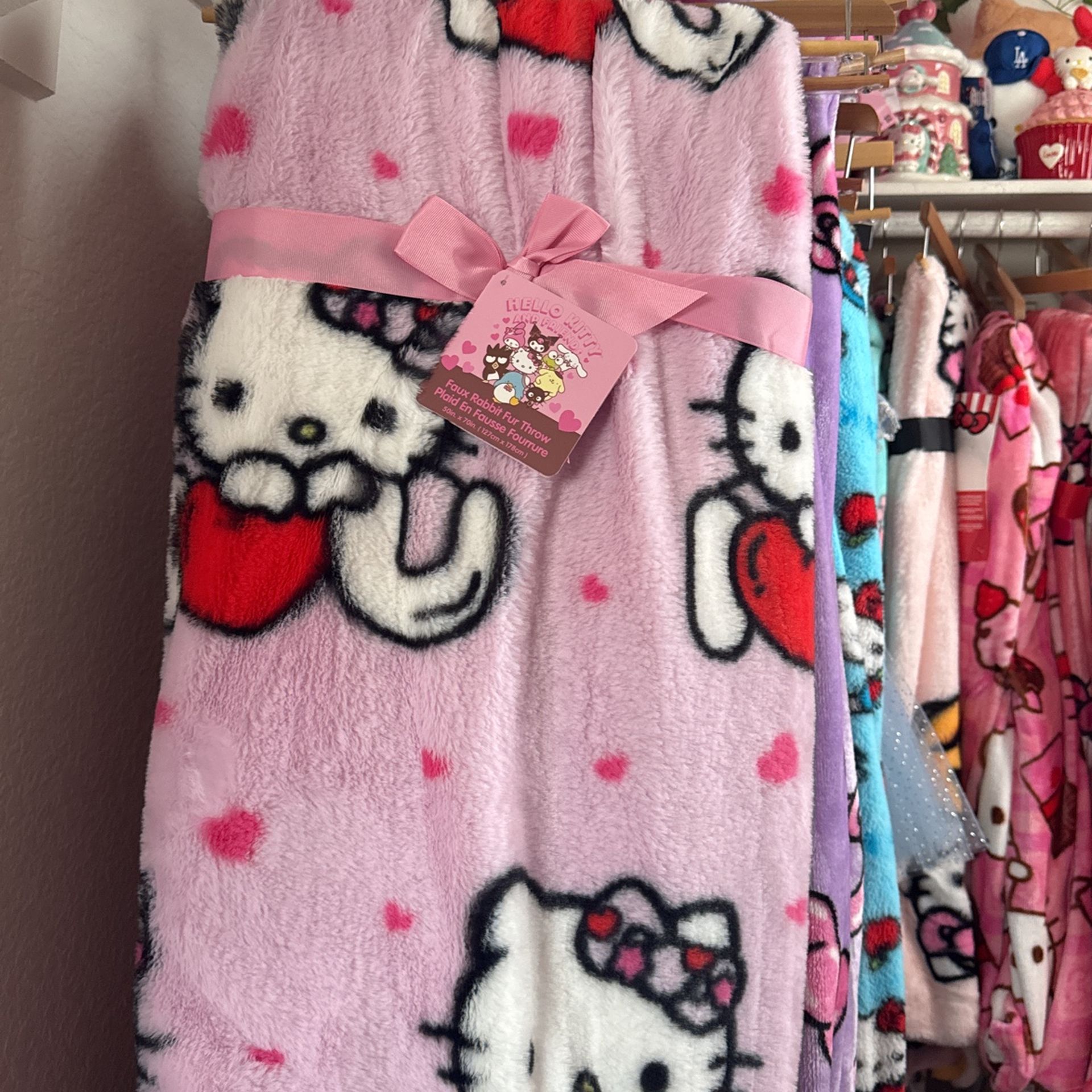 Hello Kitty Blanket